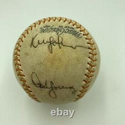 1969 Chicago Cubs Team Signed Autographed Official League Baseball