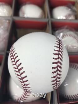 2014 Major League Baseball One Dozen Official World Series Baseballs Giants