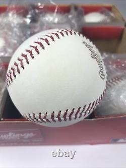 2014 Major League Baseball One Dozen Official World Series Baseballs Giants