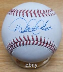 Autographed DEREK JETER Official Major League Baseball MLB Authenticated