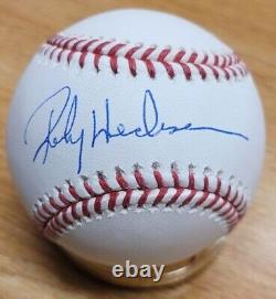 Autographed RICKEY HENDERSON Official Major League Baseball Beckett Witness