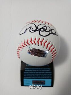 Derek Jeter Signed Official Major League Baseball COA Yankees Autographed