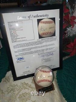 Hank Aaron Autographed Official Rawlings Baseball Signed with JSA LOA ZZ25616