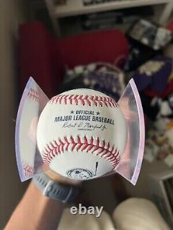 Ichiro Suzuki Commemorative 3000th Hit Rawlings Official MLB Baseball Mariners