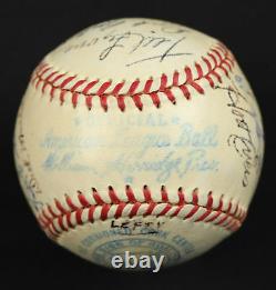 Nice 1952 Detroit Tigers Team Signed Official American League Baseball