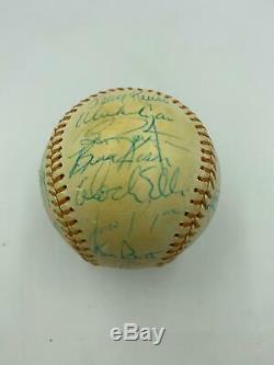 Nice 1972 Pittsburgh Pirates Team Signed Official National League Baseball