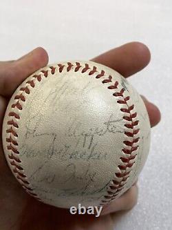 Vintage Spalding Official National League Baseball 1956 Chicago Cubs Team Signed