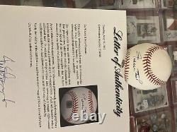 Willie Mays Autographed Official Major League Baseball PSA/DNA Beautiful Ball