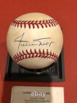 Willie Mays Autographed Official National League Baseball (Scoreboard Inc. COA)