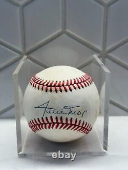 Willie Mays Signed Official National League Baseball Great Condition