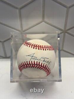 Willie Mays Signed Official National League Baseball Great Condition